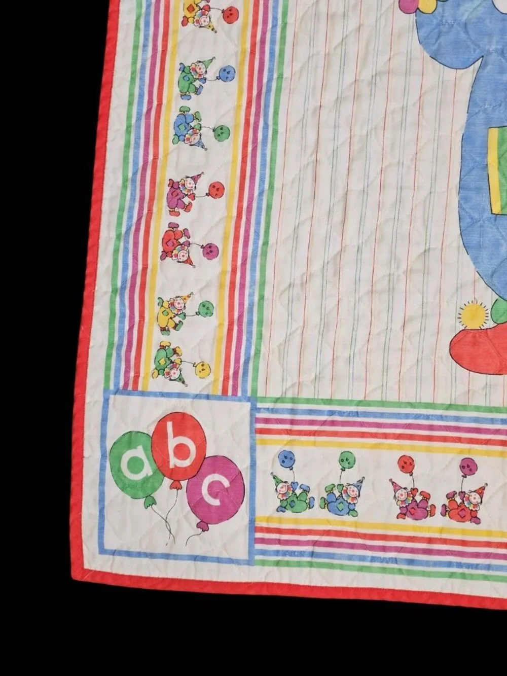 VTG Baby Quilt Blanket Circus Clown Juggling ABCs Multi-color 33‎ X 43 In